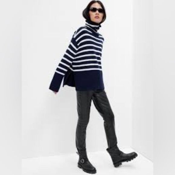 GAP Striped Navy White Cropped Oversized Slouchy Cotton Sweater XXS Nautical New - Picture 4 of 11